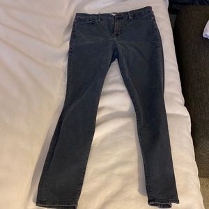 Good American Good Legs Jeans